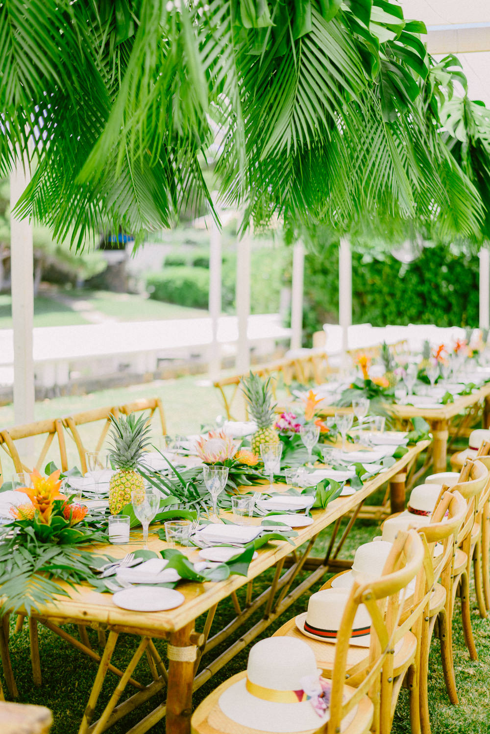 tropical wedding decoration