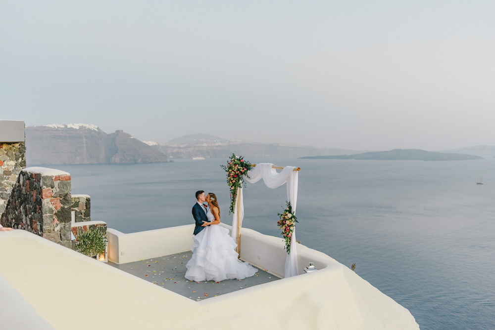 Canaves suites wedding Santorini